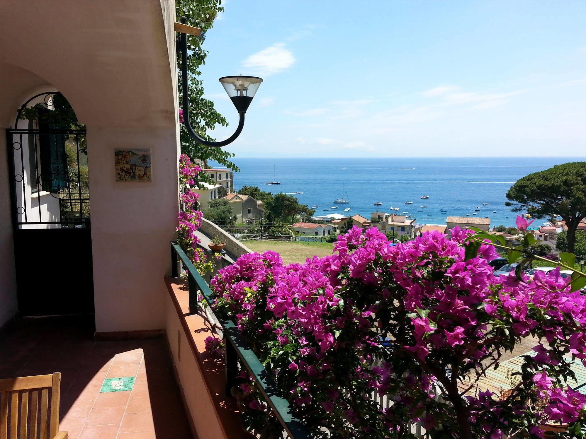 צ'טארה Casa Vacanze Bouganvillea מראה חיצוני תמונה