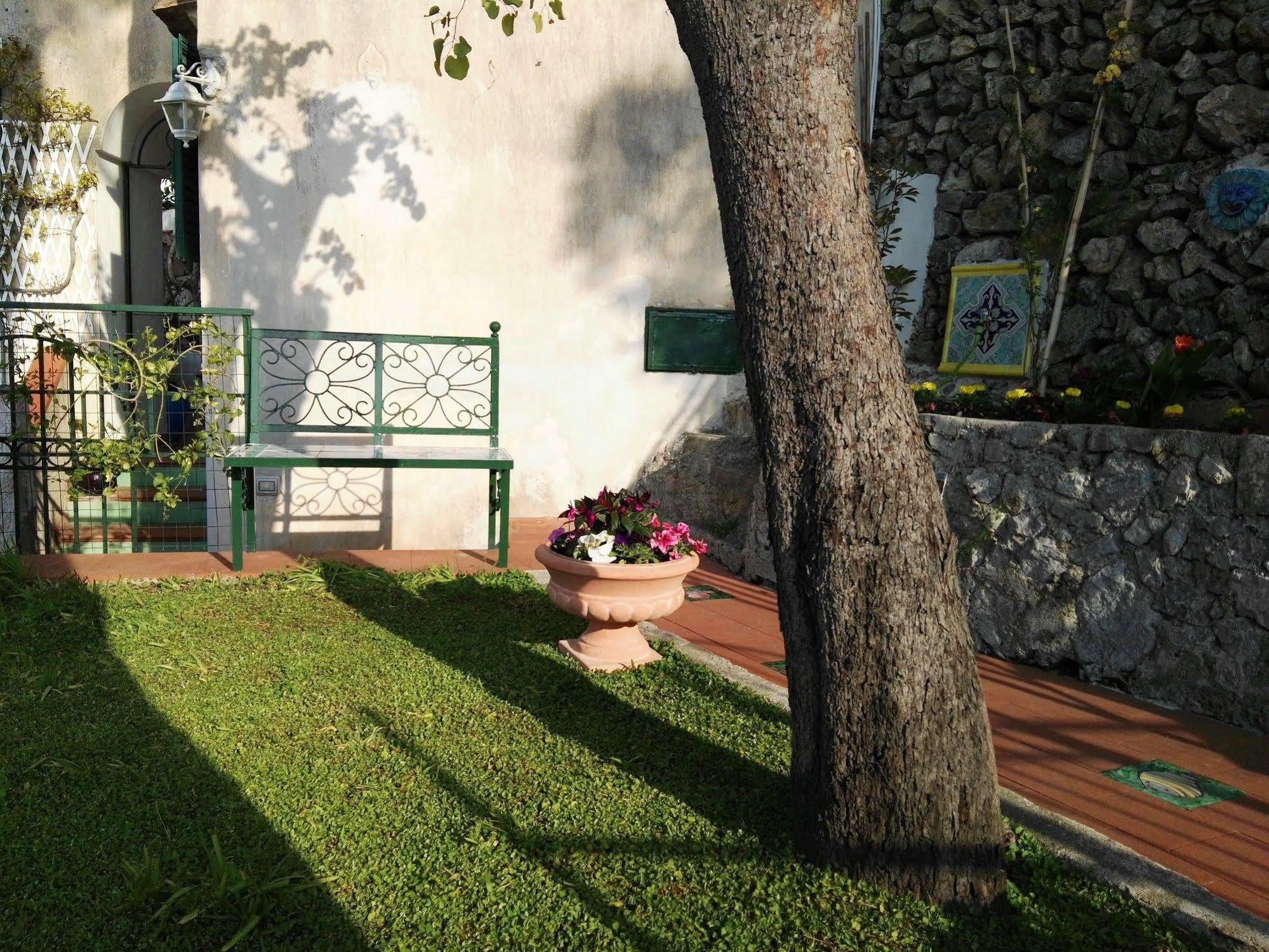 צ'טארה Casa Vacanze Bouganvillea מראה חיצוני תמונה